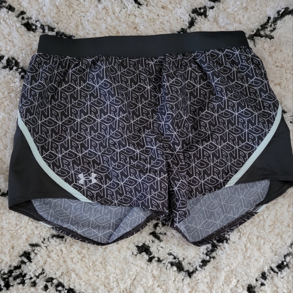 Under Armour shorts nwt